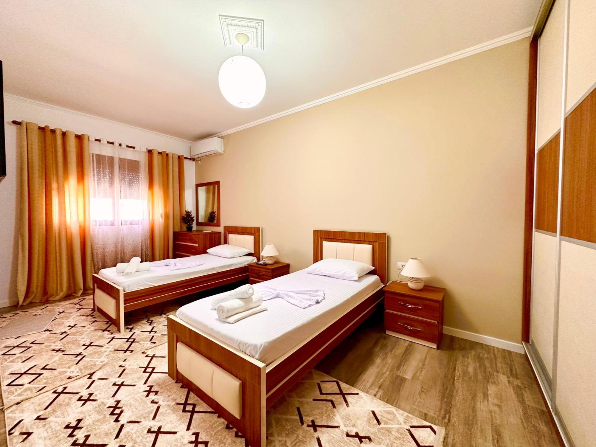 The Luxe Apartments Gjirokastra Zewnętrze zdjęcie